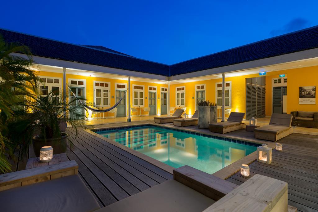 Boutique Hotel 'T Klooster วิลเลมสตัด ภายนอก รูปภาพ